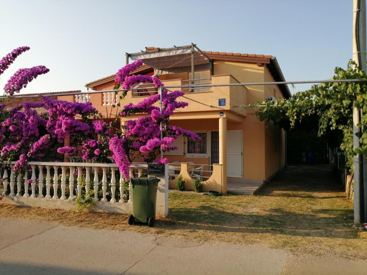 Marina Apartamento Biograd Na Moru Exterior foto