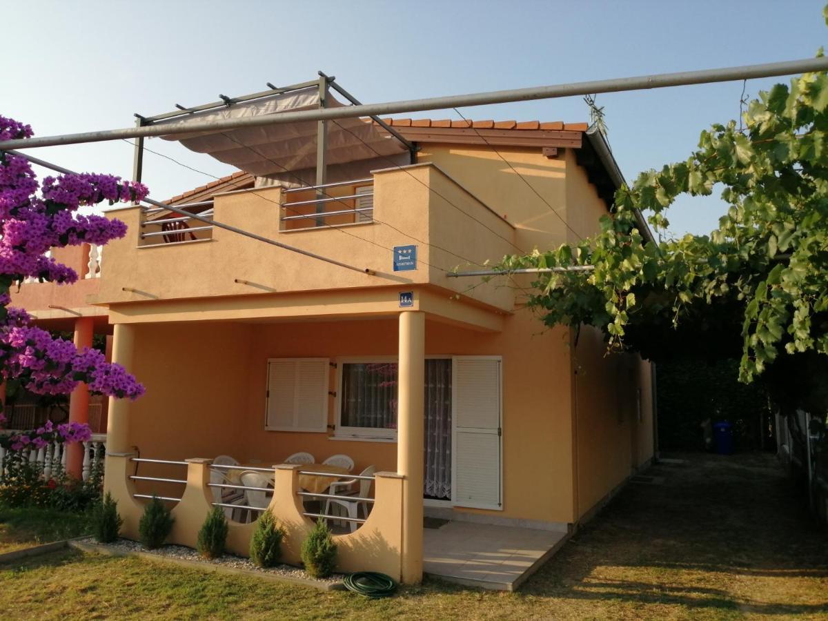 Marina Apartamento Biograd Na Moru Exterior foto