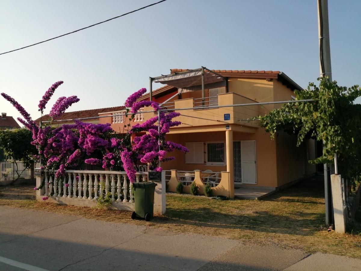 Marina Apartamento Biograd Na Moru Exterior foto