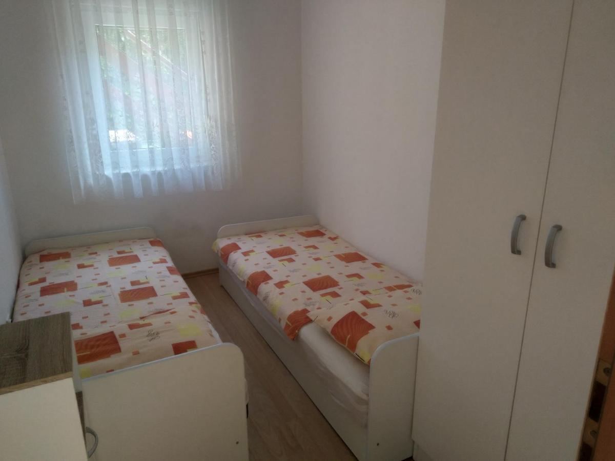 Marina Apartamento Biograd Na Moru Exterior foto
