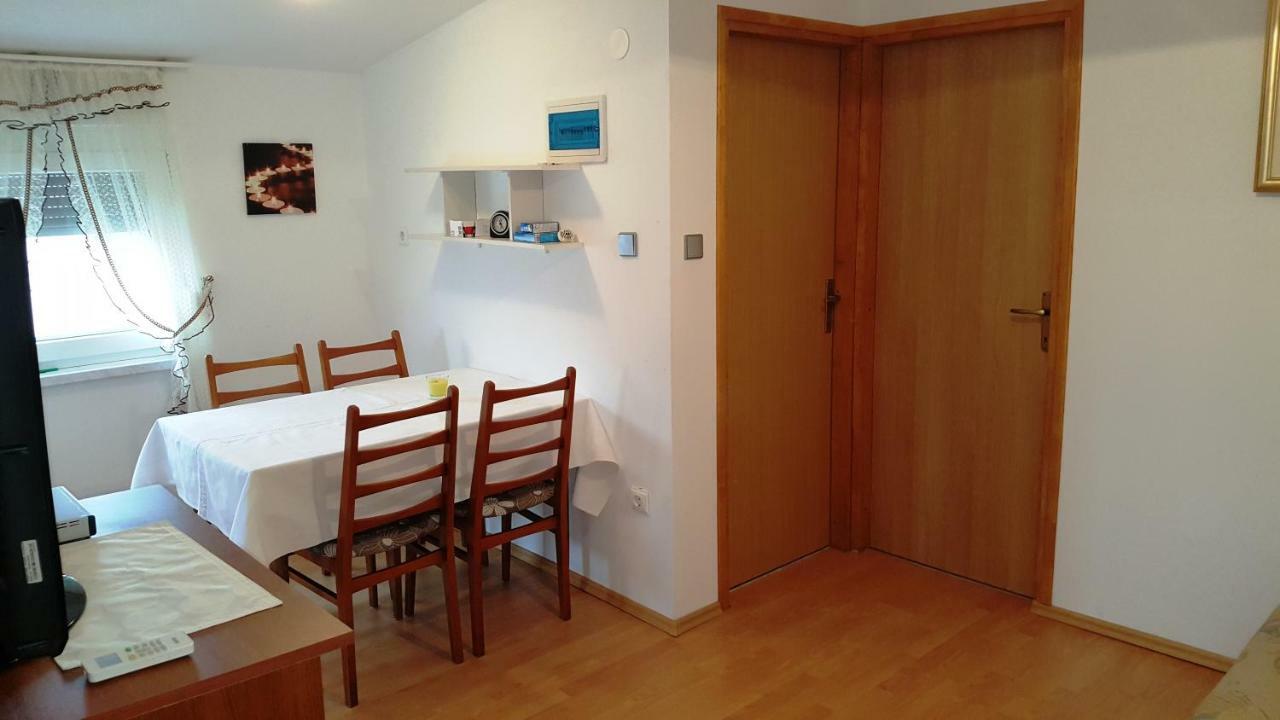 Marina Apartamento Biograd Na Moru Exterior foto