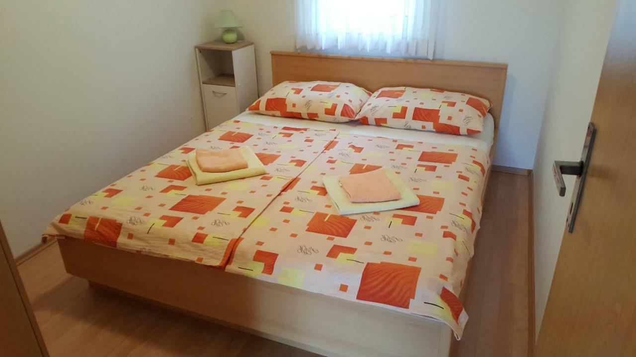 Marina Apartamento Biograd Na Moru Exterior foto